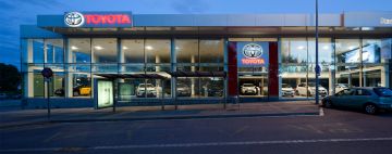 Concesionario Toyota - Starbaix en Sant Boi de Llobregat 03