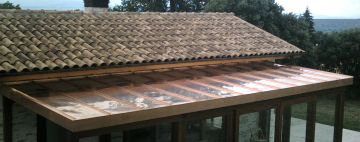 Marquesina en vivienda unifamiliar en Sorzano