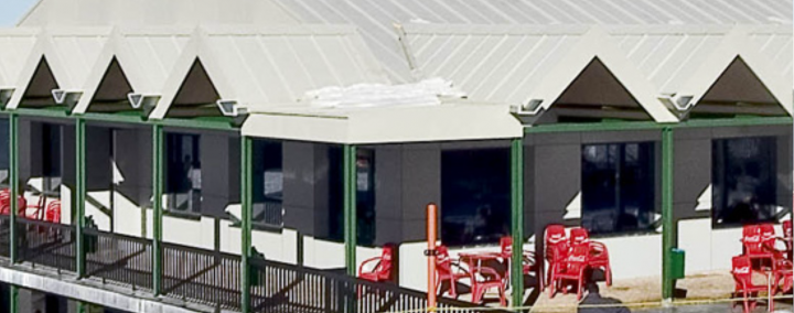 Cubiertas y cerramientos de panel sandwich